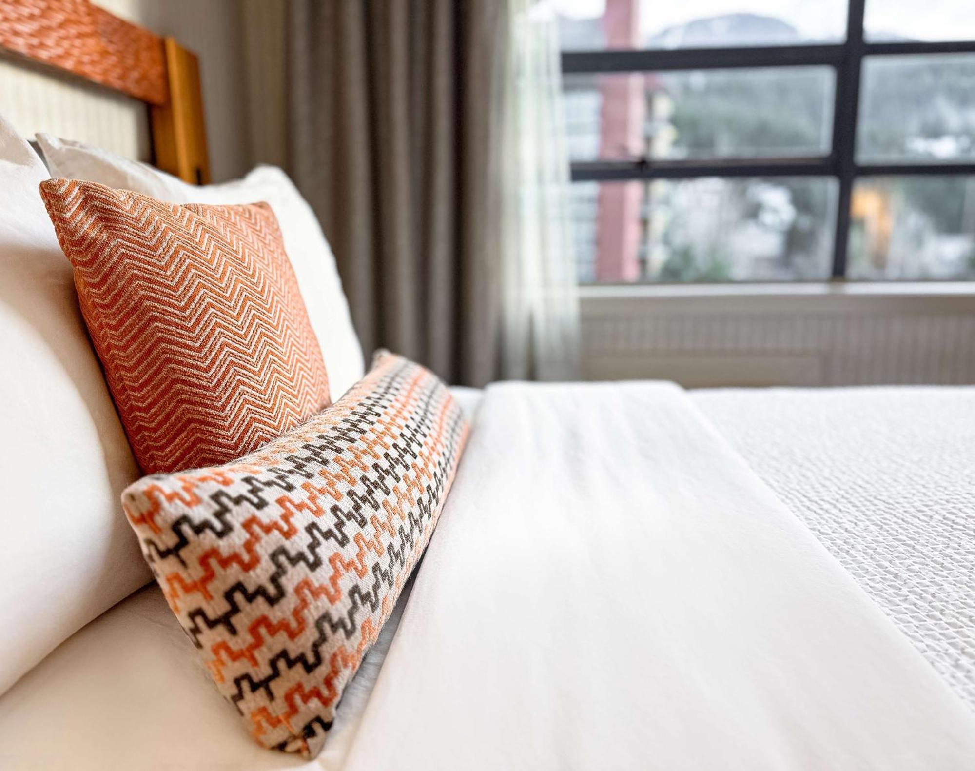 Listel Whistler, A Coast Hotel Экстерьер фото