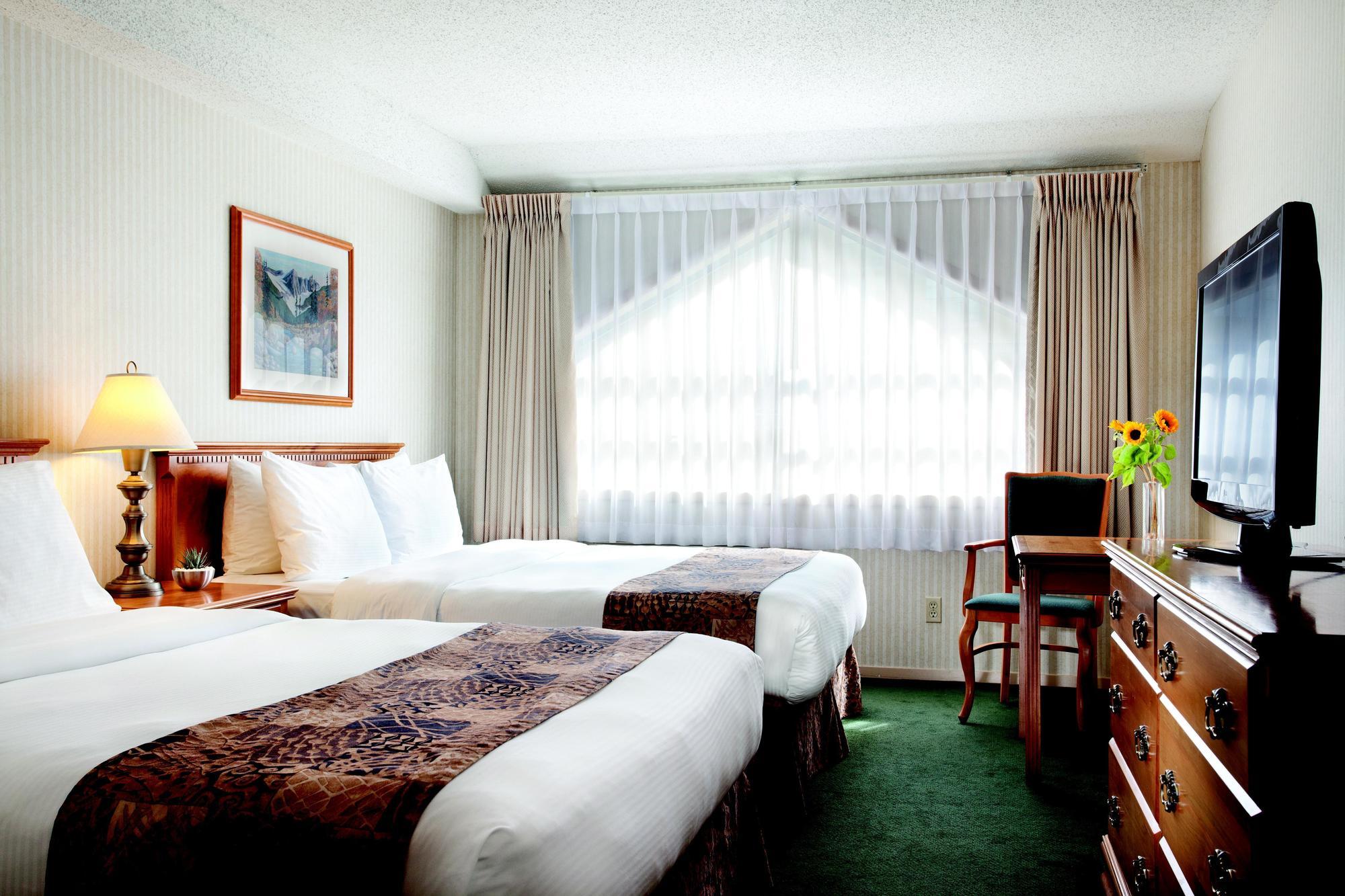 Listel Whistler, A Coast Hotel Номер фото